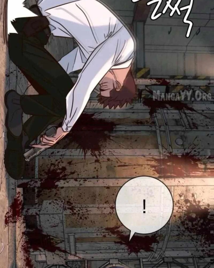 Mọi Người Đều Yêu Cô Ấy - Trang 20