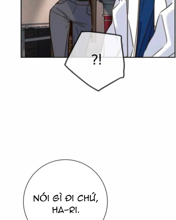 Mọi Người Đều Yêu Cô Ấy - Trang 108