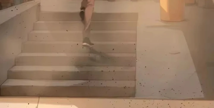 Thương Nhân Buôn Lậu Thời Mạt Thế: Ta Dùng Que Cay Đổi Vàng Thỏi Chapter 25 - 4