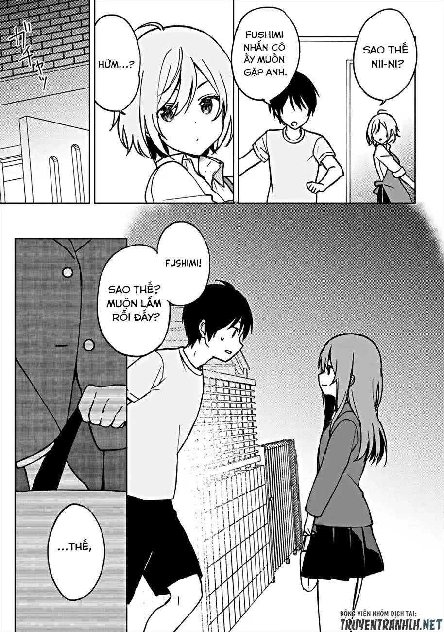 Chikan Saresou Ni Natteiru S-Kyuu Bishoujo Wo Tasuketara Tonari No Seki No Osananajimi Datta Chapter 13 - 15