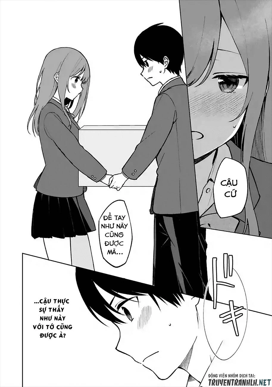 Chikan Saresou Ni Natteiru S-Kyuu Bishoujo Wo Tasuketara Tonari No Seki No Osananajimi Datta Chapter 14 - 10