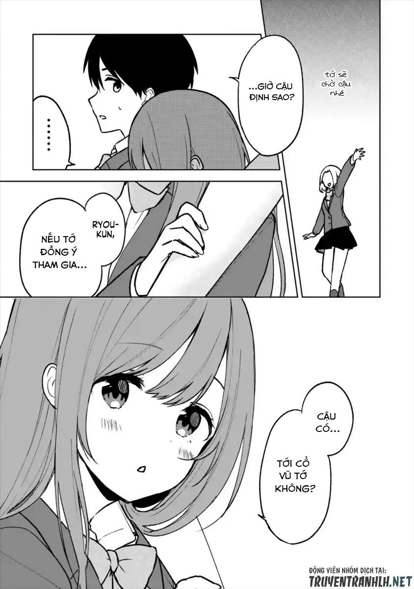 Chikan Saresou Ni Natteiru S-Kyuu Bishoujo Wo Tasuketara Tonari No Seki No Osananajimi Datta Chapter 17 - 9