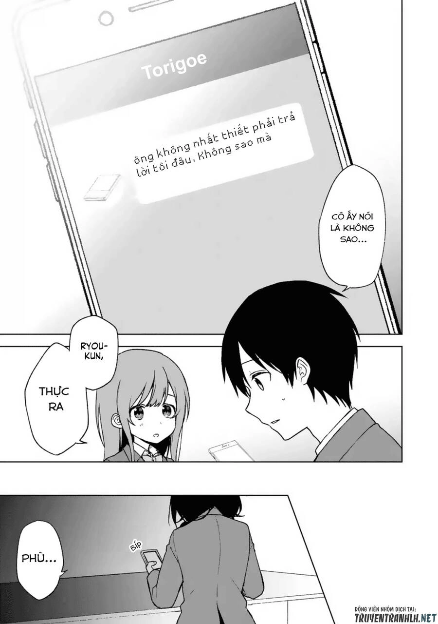 Chikan Saresou Ni Natteiru S-Kyuu Bishoujo Wo Tasuketara Tonari No Seki No Osananajimi Datta Chapter 25 - 27