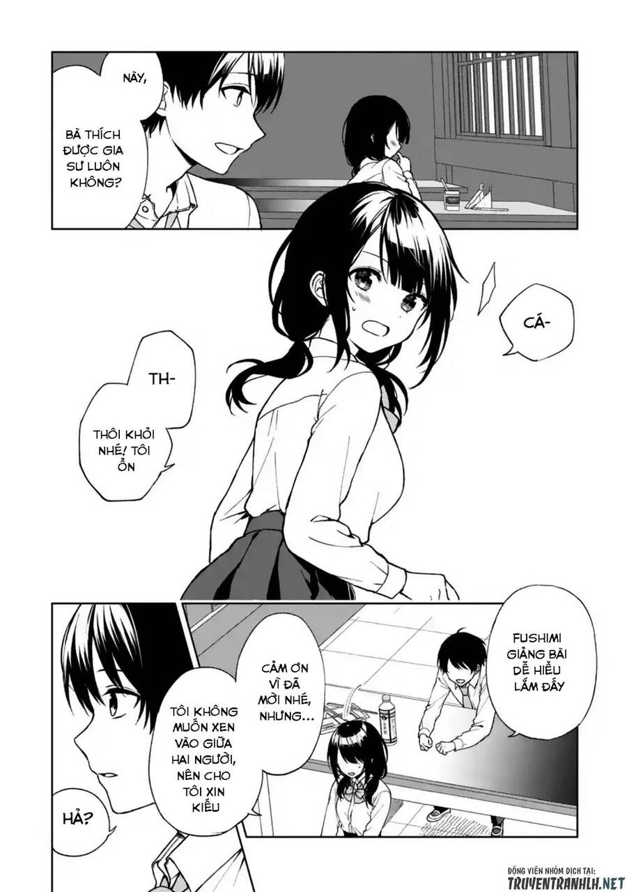 Chikan Saresou Ni Natteiru S-Kyuu Bishoujo Wo Tasuketara Tonari No Seki No Osananajimi Datta Chapter 28 - 4