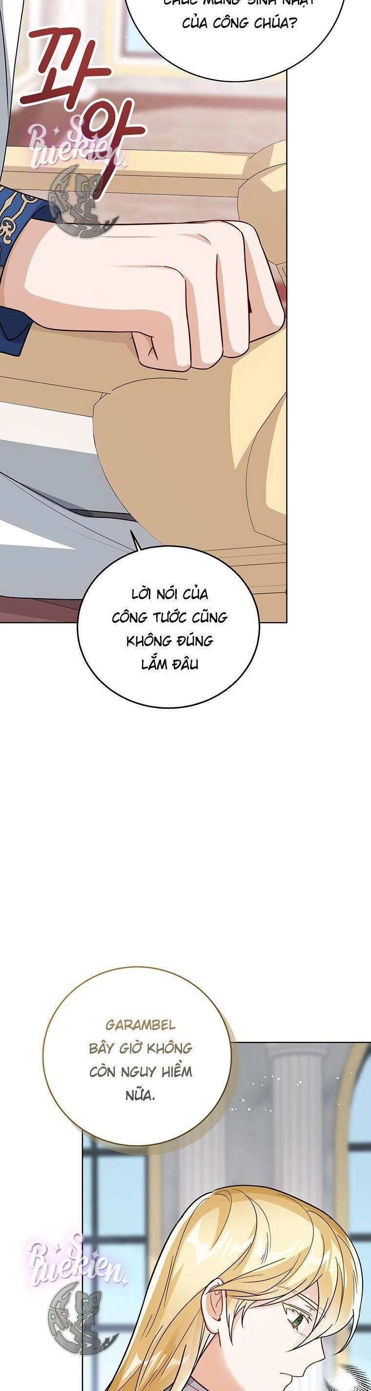 Công Chúa Bé Con Nhìn Vào Cửa Sổ Trạng Thái Chapter 26 - 3